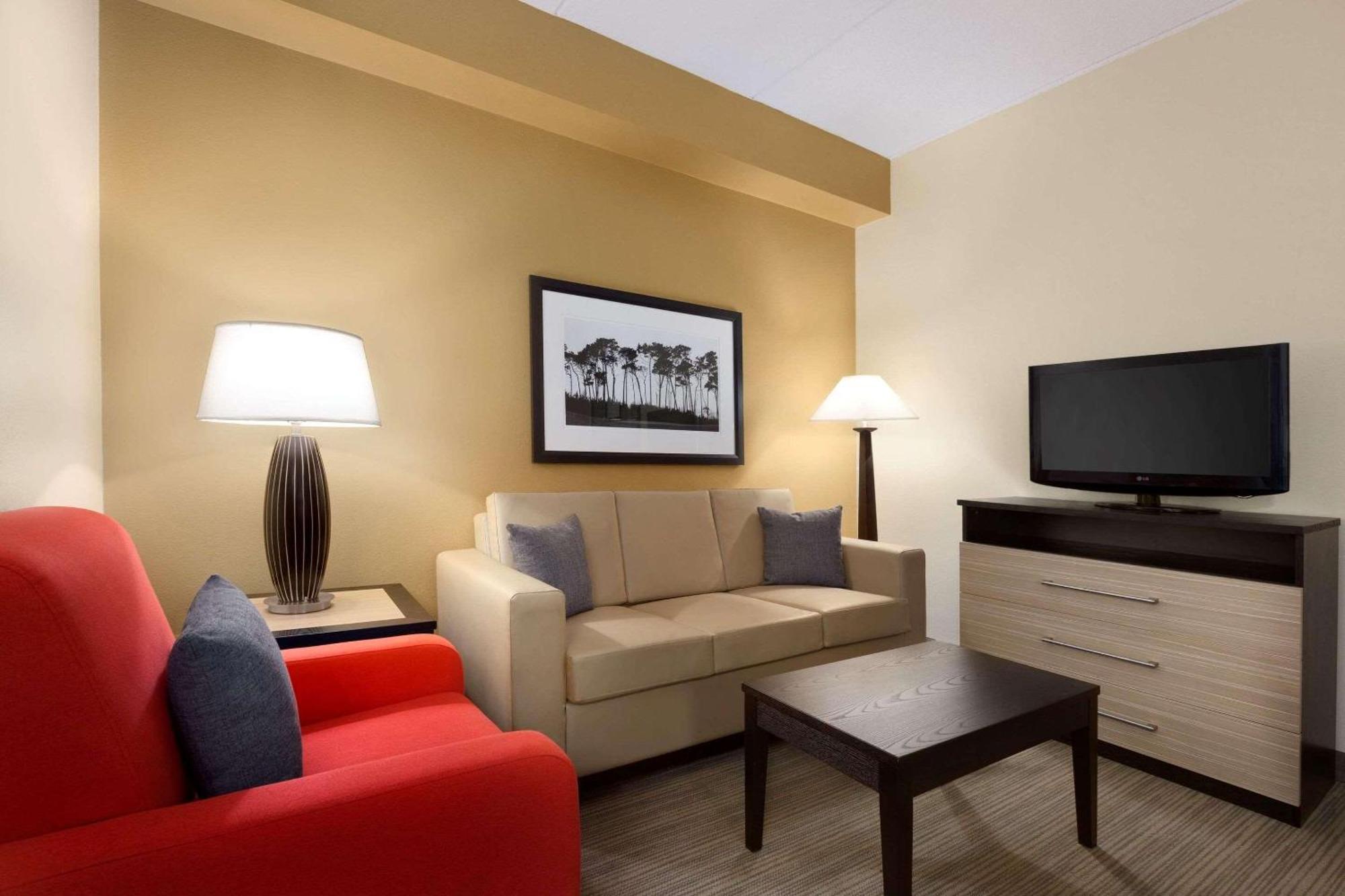 Country Inn & Suites By Radisson, Dalton, Ga Bagian luar foto