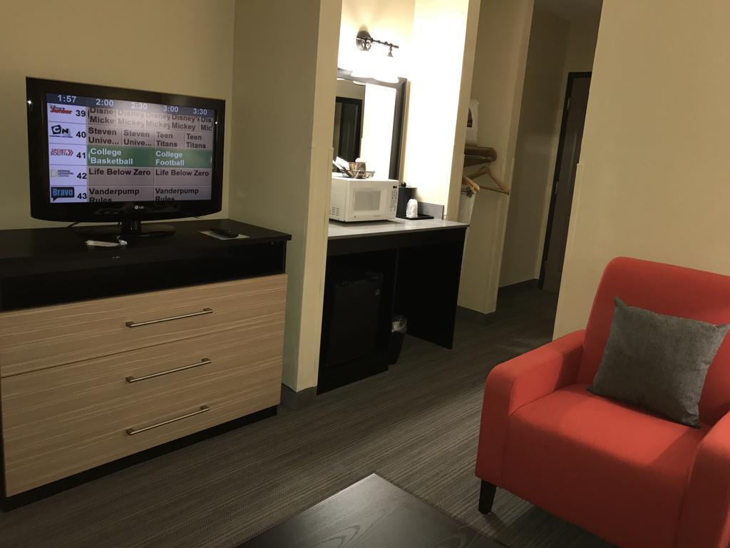 Country Inn & Suites By Radisson, Dalton, Ga Bagian luar foto