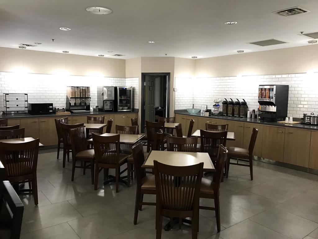Country Inn & Suites By Radisson, Dalton, Ga Bagian luar foto